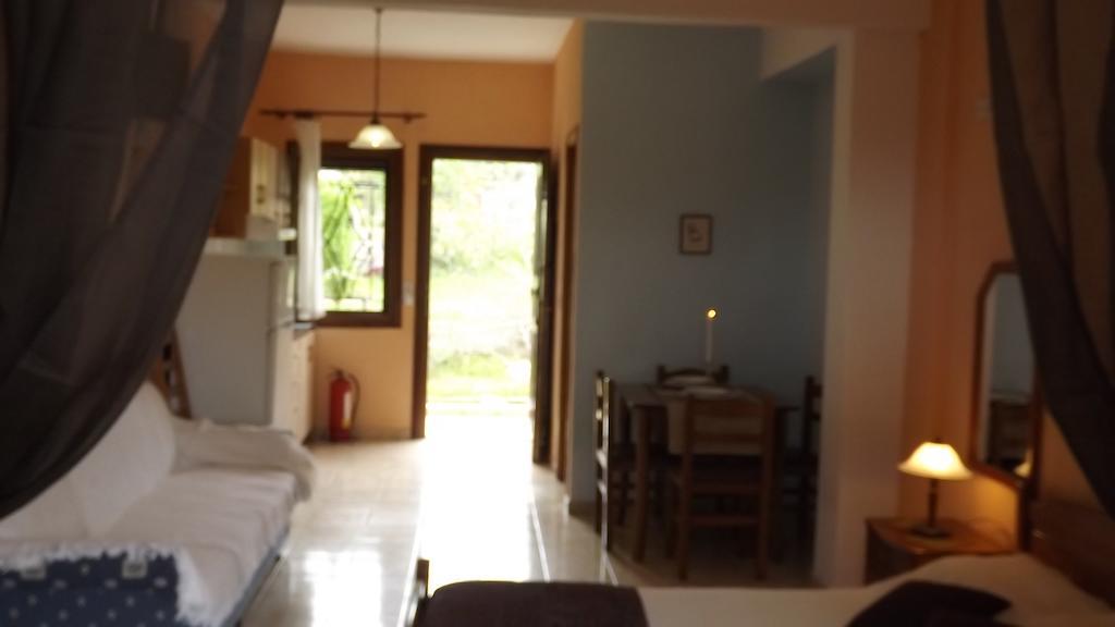 Pefka Studios&Apartments Vourvourou Habitación foto